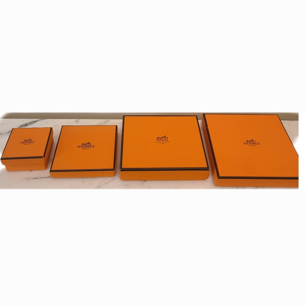 4 HERMES BOXES 💯 Authentic, 2 Cloth Bags - Picture 3 of 12